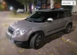 Позашляховик 5 дверей Skoda Yeti I 2009 у Кривому Розі