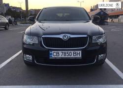 Лифтбек Skoda Superb II 2012 в Чернигове