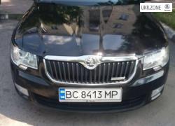 Универсал 5 дверей Skoda Superb II 2012 в Стрые
