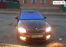 Универсал 5 дверей Skoda Octavia III (A7) 2014 в Житомире