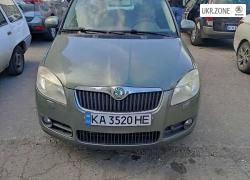 Компактвен Skoda Roomster I 2006 у Києві