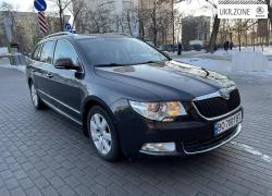 Универсал 5 дверей Skoda Superb II 2010 в Тернополе
