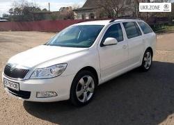 Универсал 5 дверей Skoda Octavia 2011 в Чернигове