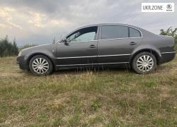Седан Skoda Superb I 2005 в Надворной