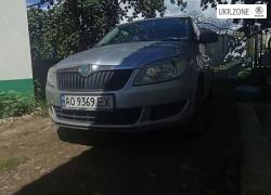 Хетчбек 5 дверей Skoda Fabia II Рестайлінг 2011 у Тячеві