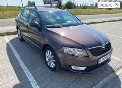 Универсал 5 дверей Skoda Octavia III (A7) 2015 в Львове