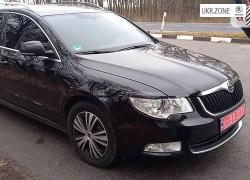 Универсал 5 дверей Skoda Superb II 2012 в Бродах