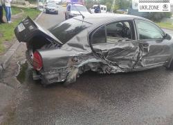 Седан Skoda Superb I 2005 в Павлограде