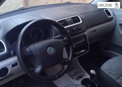 Хэтчбек 5 дверей Skoda Fabia II 2008 в Хусте