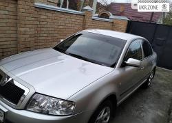 Седан Skoda Superb 2006 в Кропивни́цком
