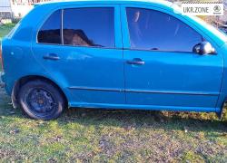 Хэтчбек 5 дверей Skoda Fabia I 2002 в Ужгороде
