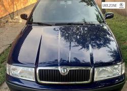 Лифтбек Skoda Octavia 2004 в Ичне
