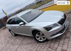 Универсал 5 дверей Skoda Superb III 2016 в Дрогобыче