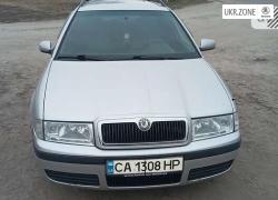 Универсал 5 дверей Skoda Octavia 2000 в Черкассах