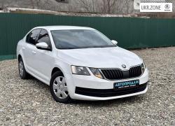 Ліфтбек Skoda Octavia III (A7) Рестайлінг 2018 у Хусті