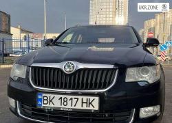 Универсал 5 дверей Skoda Superb II 2010 в Киеве