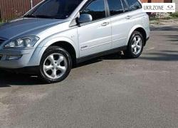 Внедорожник 5 дверей SsangYong Kyron I Рестайлинг 2008 в Киеве