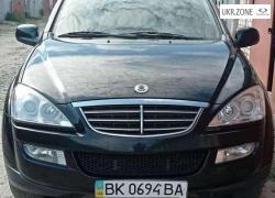 Внедорожник 5 дверей SsangYong Kyron I Рестайлинг 2010 в Ровно