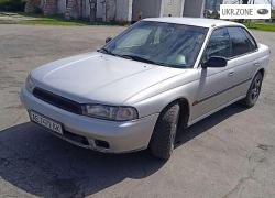 Седан Subaru Legacy II 1996 в Новомосковске