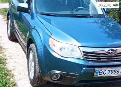 Позашляховик 5 дверей Subaru Forester III 2010 у Бережанах