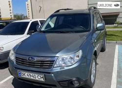 Внедорожник 5 дверей Subaru Forester III 2009 в Виннице