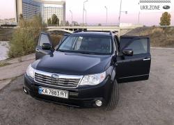 Внедорожник 5 дверей Subaru Forester III 2010 в Киеве