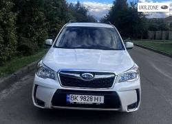 Внедорожник 5 дверей Subaru Forester 2015 в Ровно