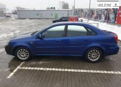 Седан Suzuki Forenza I 2004 в Киеве