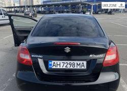 Седан Suzuki Kizashi I 2010 у Києві