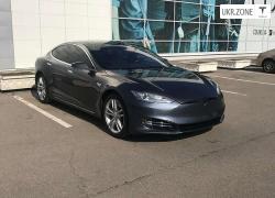 Лифтбек Tesla Model S I 2014 в Кременчуге