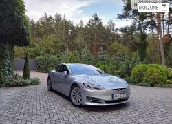 Лифтбек Tesla Model S I Рестайлинг 2018 в Киеве
