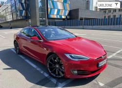 Ліфтбек Tesla Model S 2016 у Києві