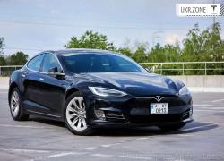 Лифтбек Tesla Model S I Рестайлинг 2018 в Киеве