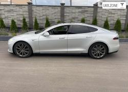 Ліфтбек Tesla Model S I 2014 у Києві