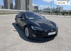 Лифтбек Tesla Model S I Рестайлинг 2019 в Киеве