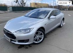 Лифтбек Tesla Model S I 2013 в Киеве