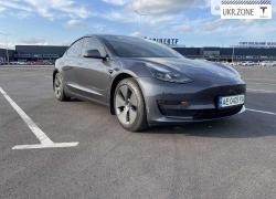 Седан Tesla Model 3 I 2021 в Днепре