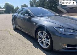 Лифтбек Tesla Model S I 2013 в Киеве
