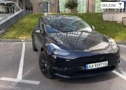 Внедорожник 5 дверей Tesla Model Y I 2022 в Киеве