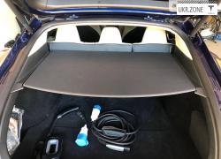 Лифтбек Tesla Model S I Рестайлинг 2017 в Киеве