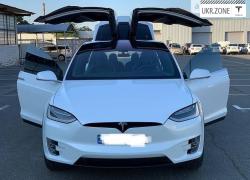 Позашляховик 5 дверей Tesla Model X I 2016 у Києві