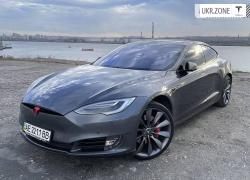 Лифтбек Tesla Model S I 2014 в Днепре