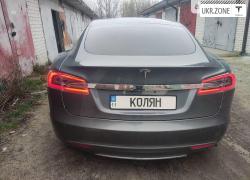 Лифтбек Tesla Model S I 2013 в Киеве