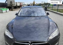 Лифтбек Tesla Model S I 2015 в Тернополе