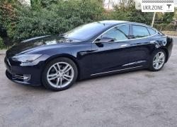 Лифтбек Tesla Model S I 2013 в Первомайске
