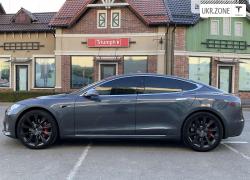 Лифтбек Tesla Model S I Рестайлинг 2020 в Киеве
