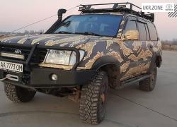 Внедорожник 5 дверей Toyota Land Cruiser V (100 Series) 2001 в Киеве