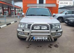 Внедорожник 5 дверей Toyota Land Cruiser V (100 Series) Рестайлинг 2003 в Житомире