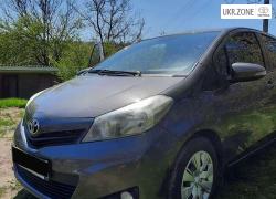 Toyota Yaris 2012 в Черновцах