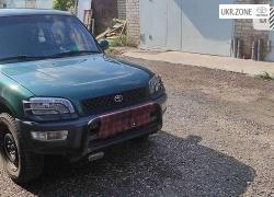 Toyota RAV4 1998 у Кривому Розі